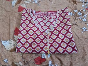Short Women's Kurti