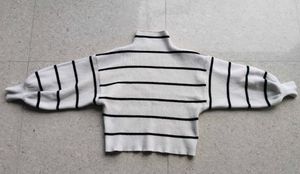 Pintrest Inspired Pullover🤍💮