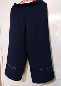 Navy Blue Culottes Pants 3 quater