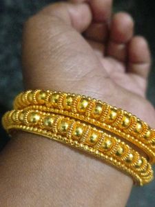 Gold toned  Bangle ( pack of 2bangle)