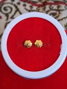 Beautiful New Star Shape Studs