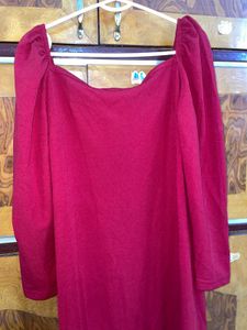 Elegant Burgundy Midi Dress