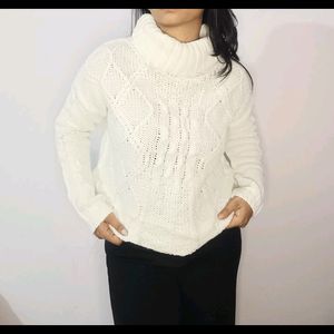 Beautiful White Knitted Sweater