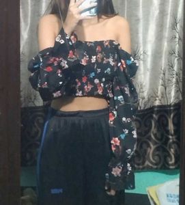 Full Sleeve Stylish Top
