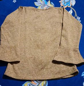 Mustard Women&#39;s Winter Sweater.