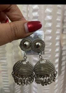 Pearl and Silver Necklace