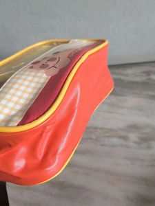 SALE 🆕🎄🎅Cute Bear Pouch