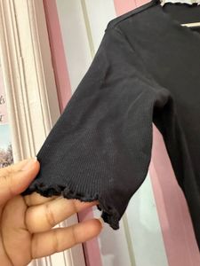 Levi’s Ribbed Top