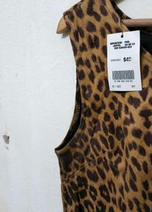 Trendy New Leopard Print Sleeveless Top