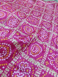 Vibrant Pink Bandhani Dupatta - 2.5m