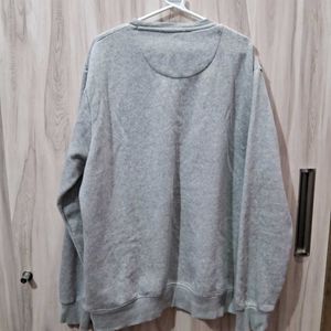 Grey Sweatshirt
