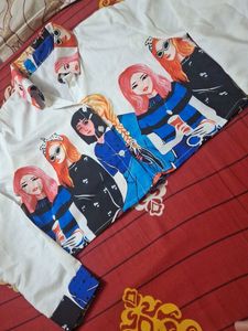 Graphic Print Blouse