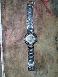 Ladies Watch Fast Offer Me