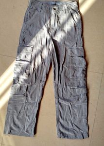 Bershka Cargo