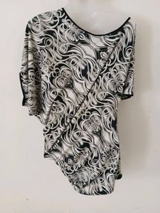 ONE OFF SHOULDER DRESS
