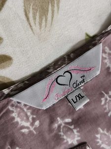 Women Mauve Cotton Striped Night Suit