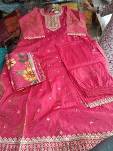Elegant Salwar Suit