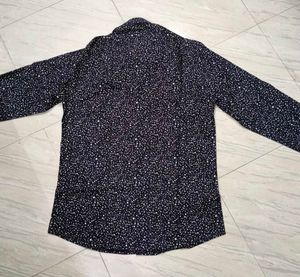 Very Nice Fabric And Style