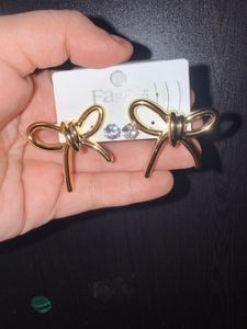 Bow Earrings with Studs 2 pairs