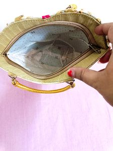 Jaipuri Embroidered Hand Bag Set Of Two Pieces