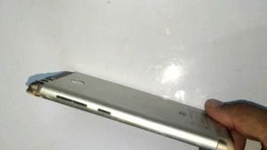 MI Mobile 4gb Phone Working Condition Repair