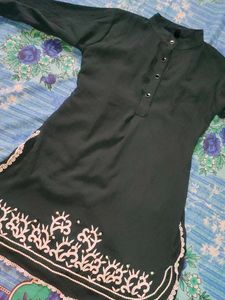Green Embroidered Tunic Top