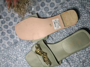 Slip-on Chunky Heels With Chain