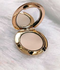 Charlotte Tilbury Micro Compact