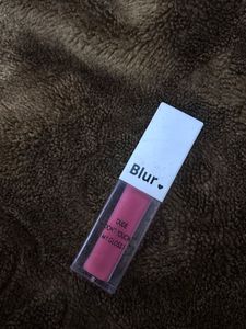 brand new never used since i dont love pink on me