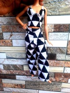 Barbie White And Black Cute Dress 👖