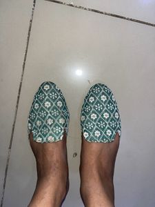Jaipuri Embroidered Sandles