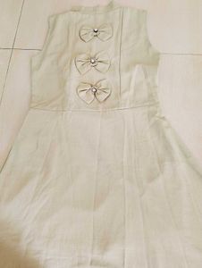 Elegant  green Dress