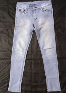 Light Wash Slim Fit Jeans