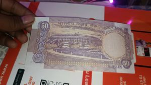 Raer old 50 Rupees note Parliament Edition