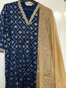 Elegant Blue Kurta Set