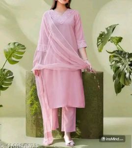 Elegant Pink Kurta Set