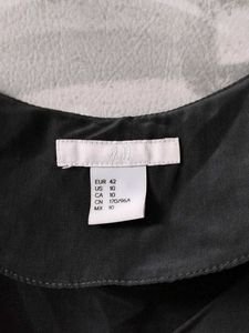 H&amp;M Black Top