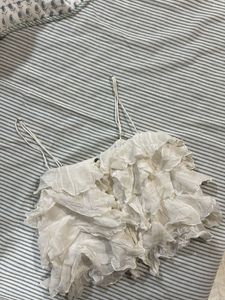 Ruffled White Crop Top adjusted straps