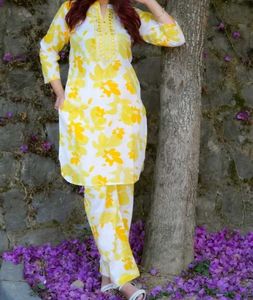 Madarwa Women Pure Cotton Kurta Pant Set