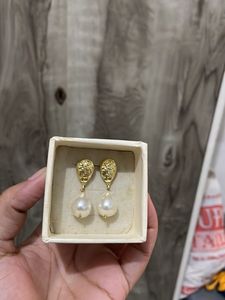 Pearl Drop Earrings