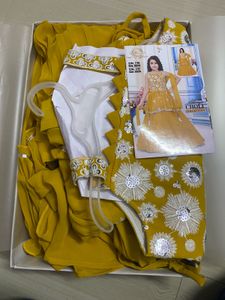 Long Top With Lehnga/skirt ,inner And Dupatta