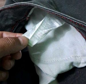 Dark Gray Denim Jeans 🖤