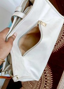 Caprese Bag 👜