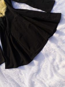 ❤️‍🔥Korean Black Dress w/ Fur Detail❤️‍🔥