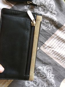 This Is The Pure Leather Purse For Women
