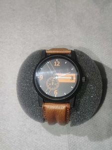 Leather With Black Frame Men Rist Watch