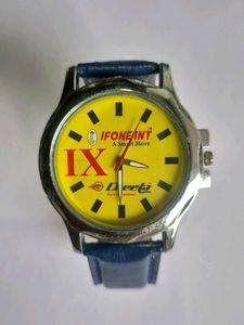 Good Looking New Analog Watch