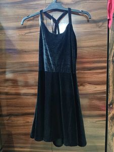 Elegant Black Velvet Mini Dress