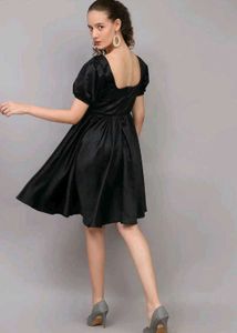 Elegant Black Puff Sleeve Dress