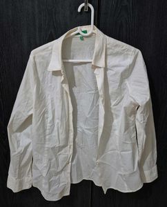 Fitted White Button-Down Shirt